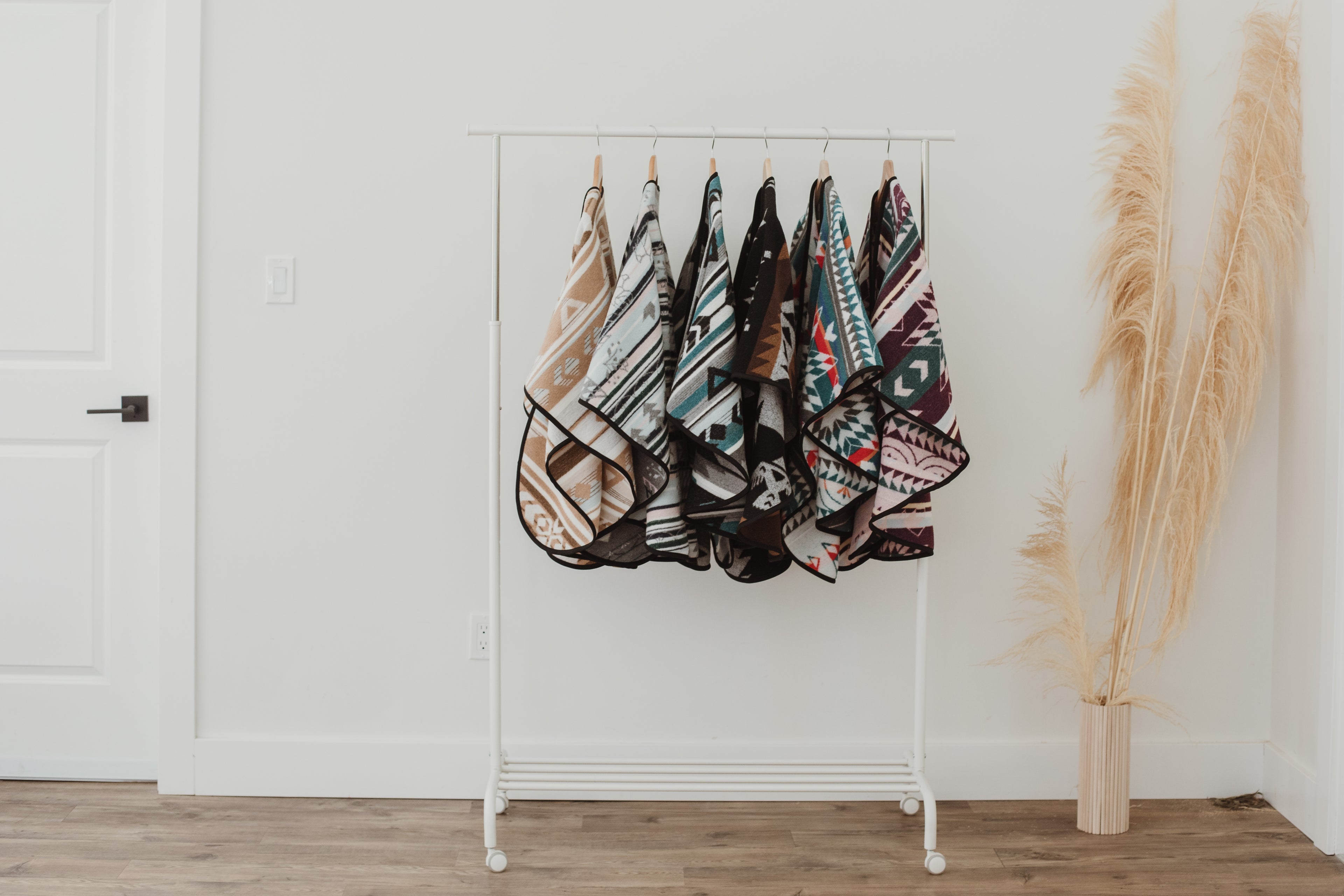 MINI TIPI Eco-friendly Shawl